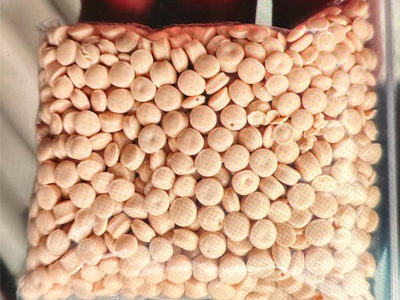 Manufacturer of pp and cp granules and deals in all  type of gol dana pbpolymer